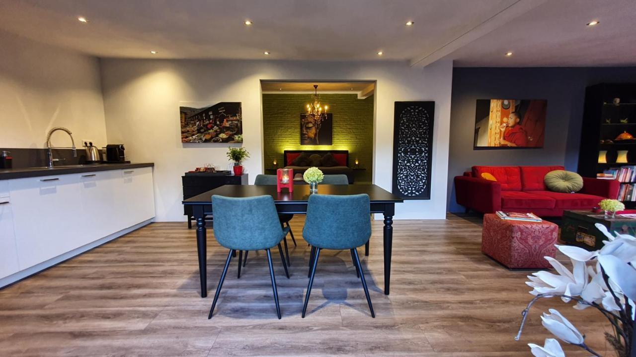 Downtown Hideaway, B&B Grand Deluxe Eindhoven Esterno foto